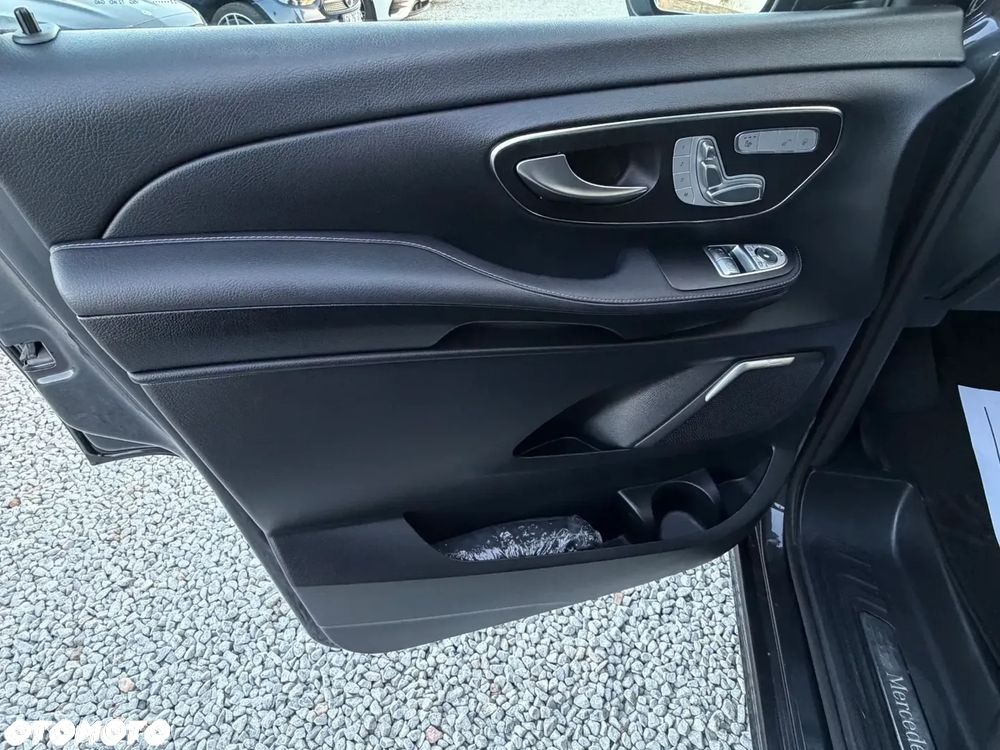 Mercedes-Benz Klasa V 300 d lang 9G-TRONIC Avantgarde - 25