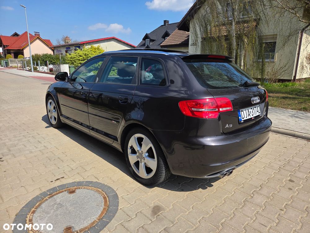 Audi A3 Sportback 2.0 TDI DPF quattro S line Sportpaket - 6