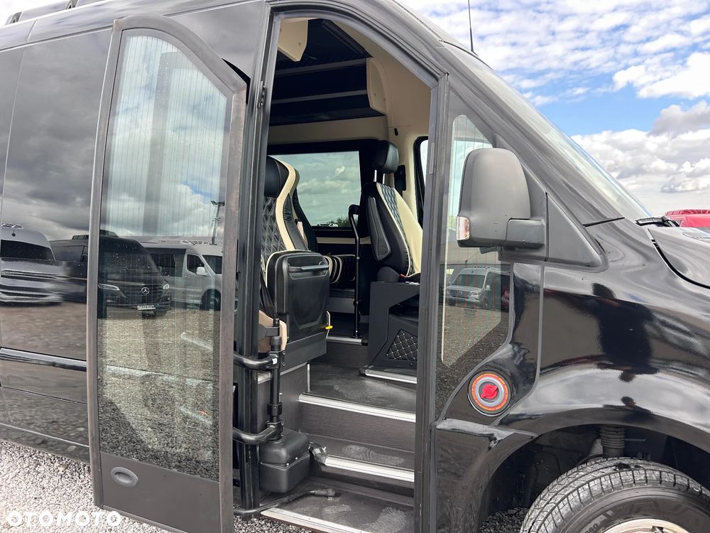Mercedes-Benz Sprinter 519 - 13