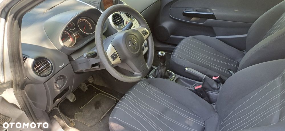Opel Corsa - 5