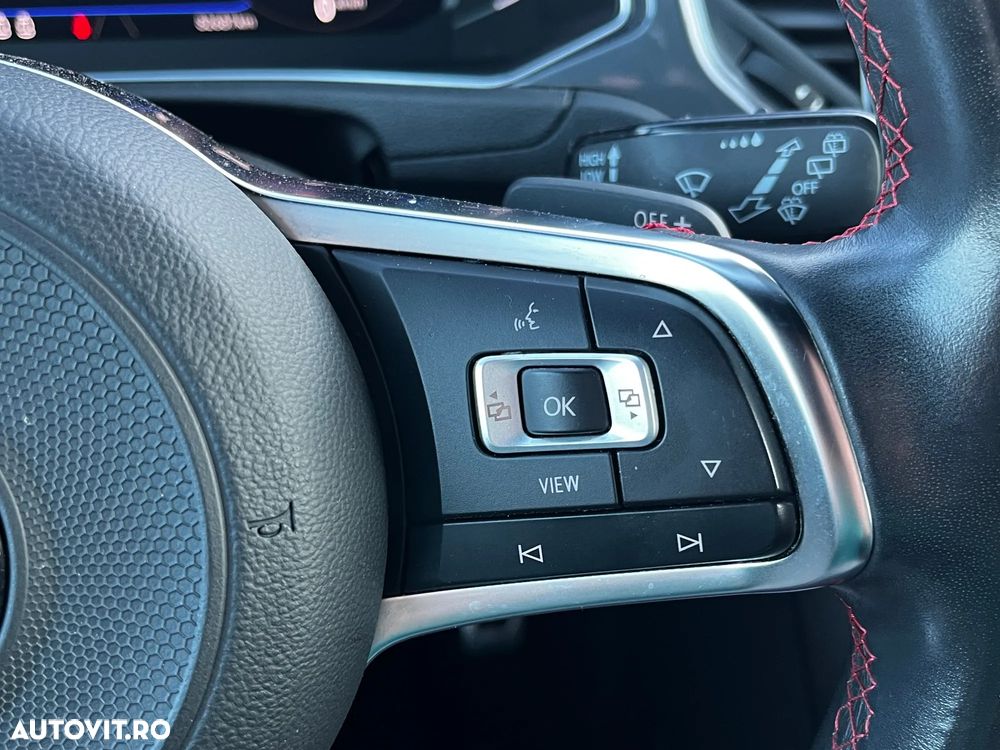 Volkswagen T-Roc 2.0 TDI SCR DSG R-Line - 16