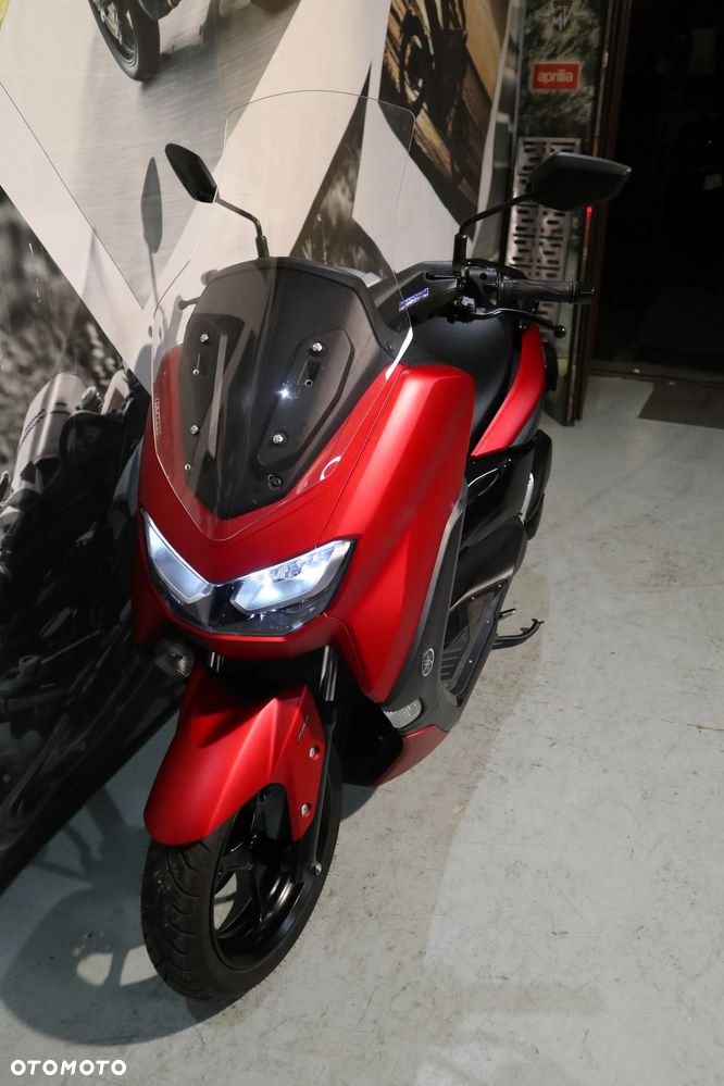Yamaha NMAX - 4