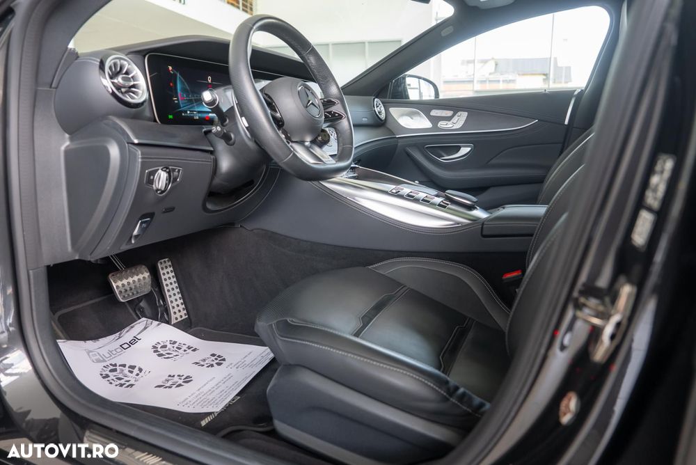 Mercedes-Benz AMG GT Coupe - 22