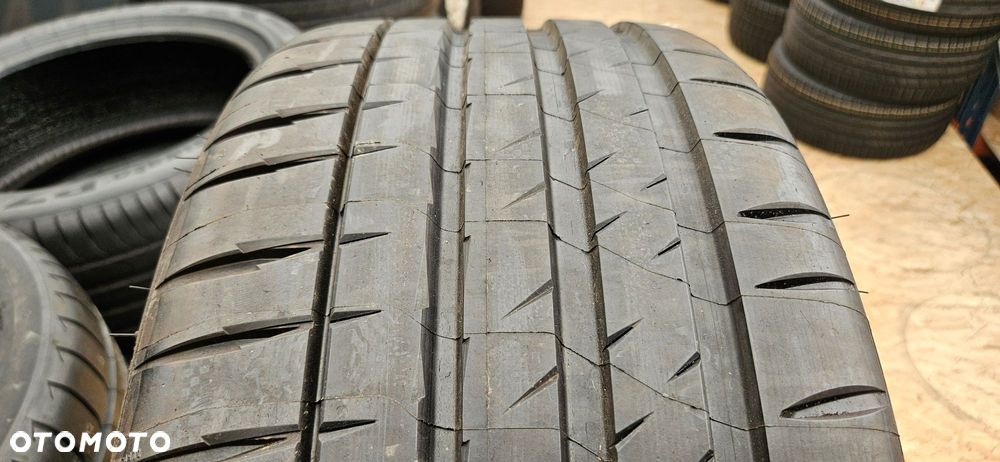 NOWE Michelin PILOT SPORT 4S 245/30R20 90Y