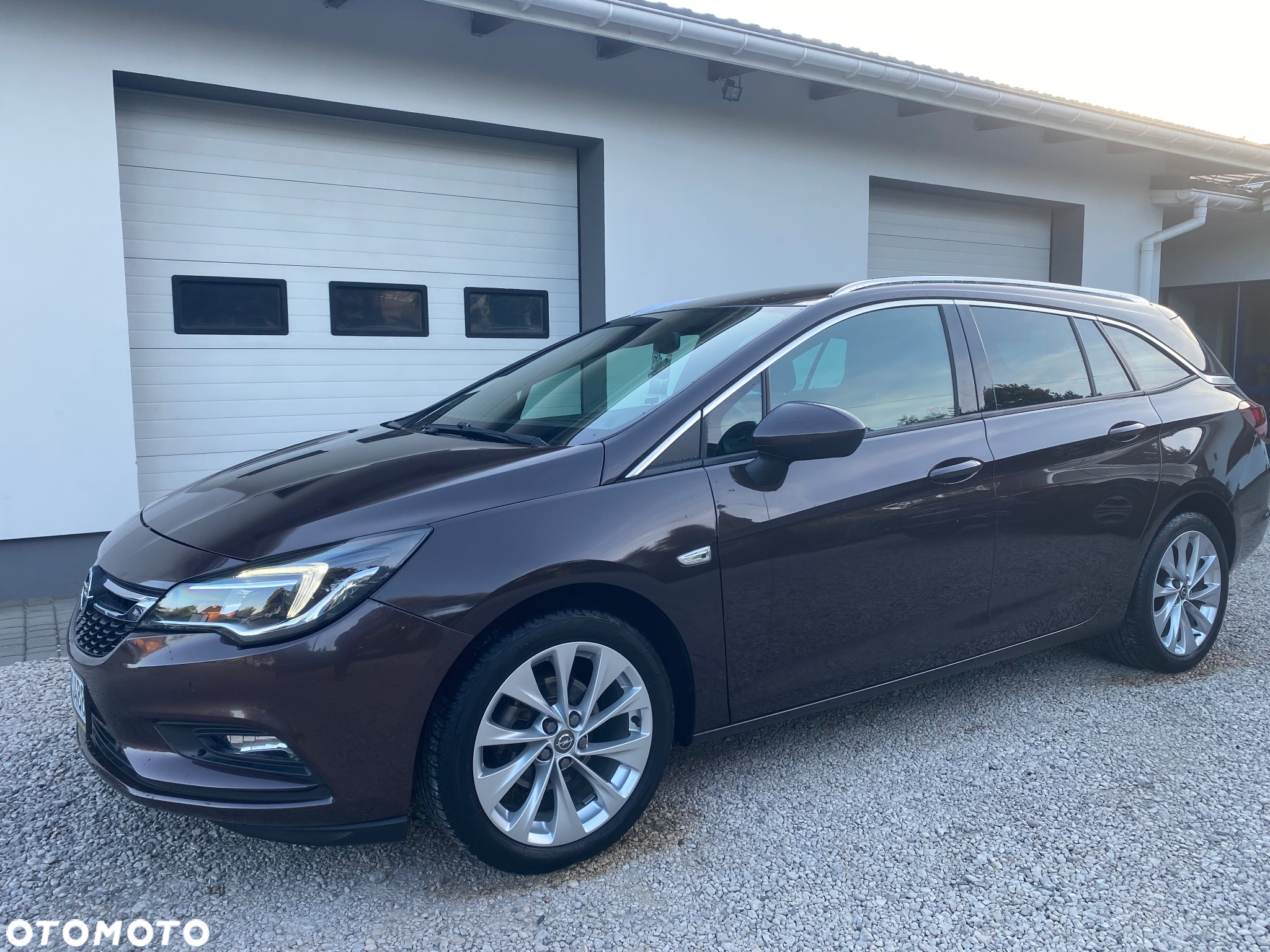 Opel Astra 1.4 Turbo Sports Tourer Innovation - 2