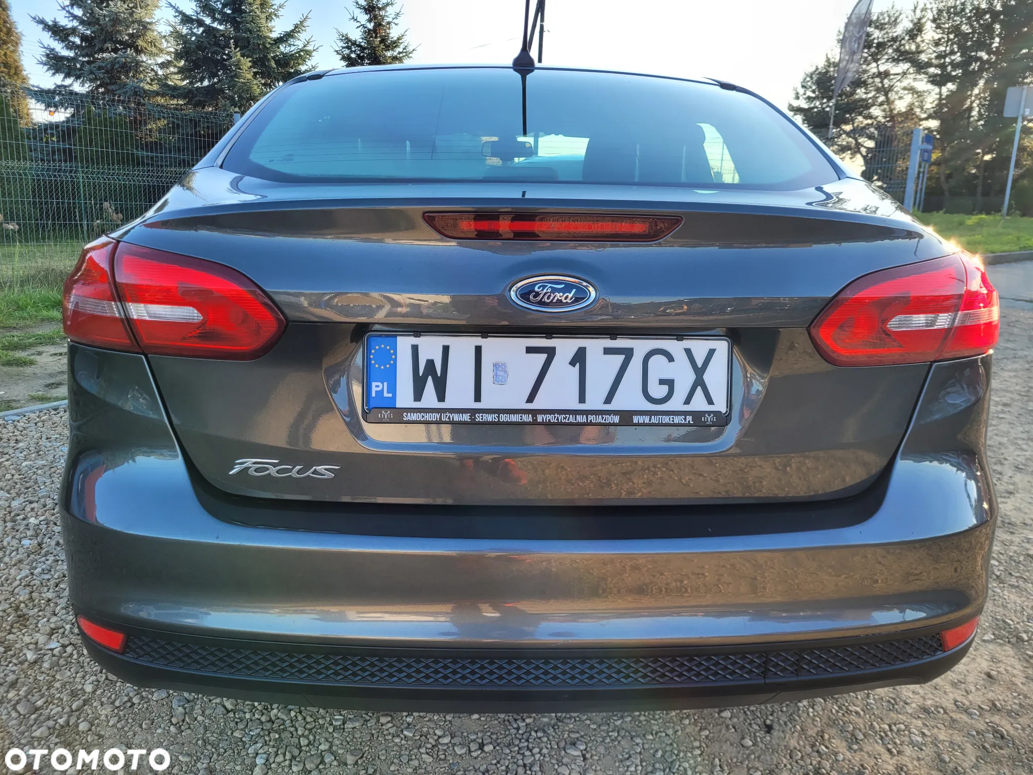Ford Focus 1.6 SYNC Edition - 14