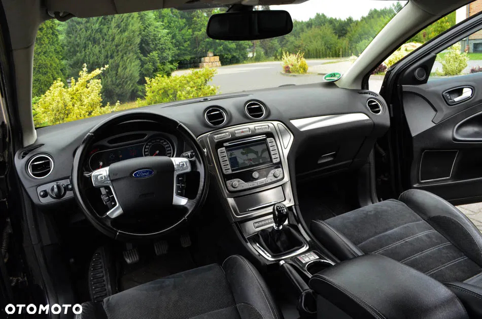 Ford Mondeo 2.0 TDCi Titanium X - 31