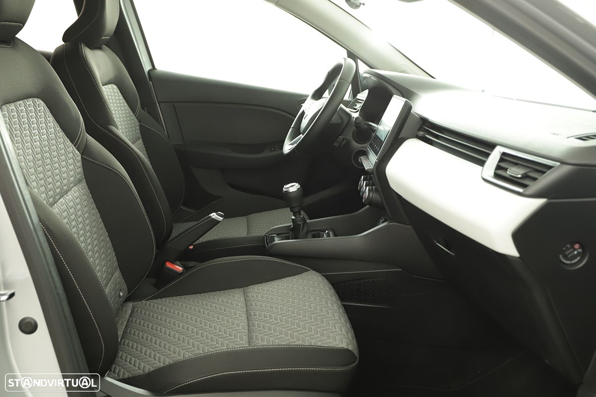 Renault Clio 1.0 TCe Evolution - 22