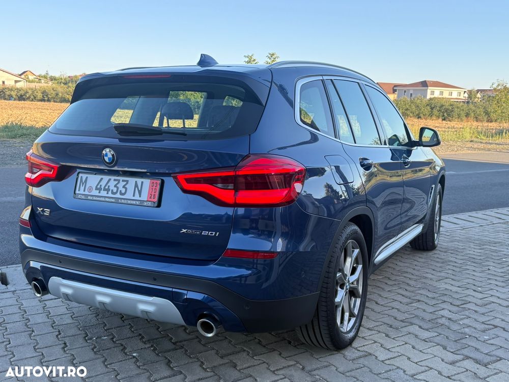 BMW X3 xDrive20i Aut. Luxury Line - 4