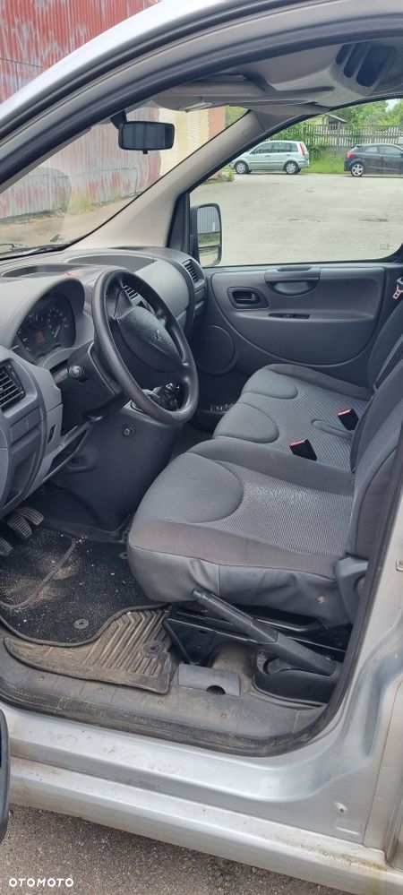 Peugeot Expert - 8