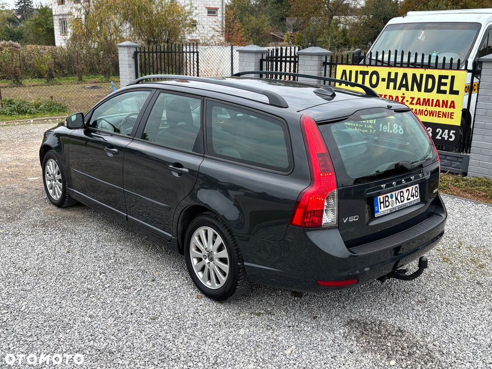 Volvo V50 - 24