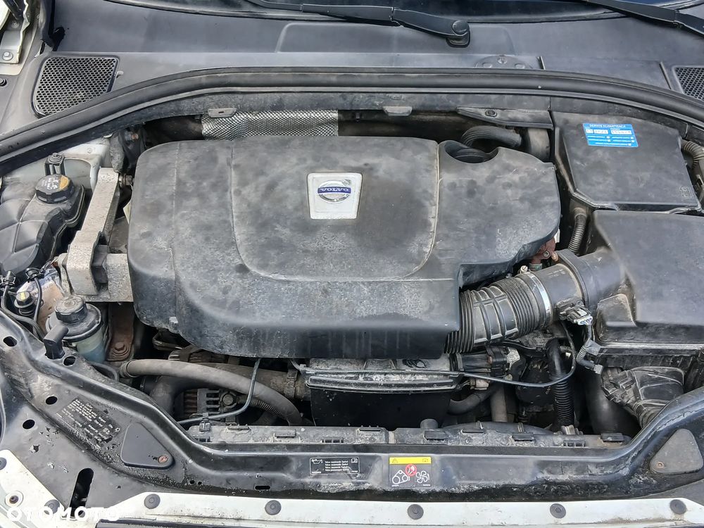 Volvo XC 60 DRIVe Momentum - 11