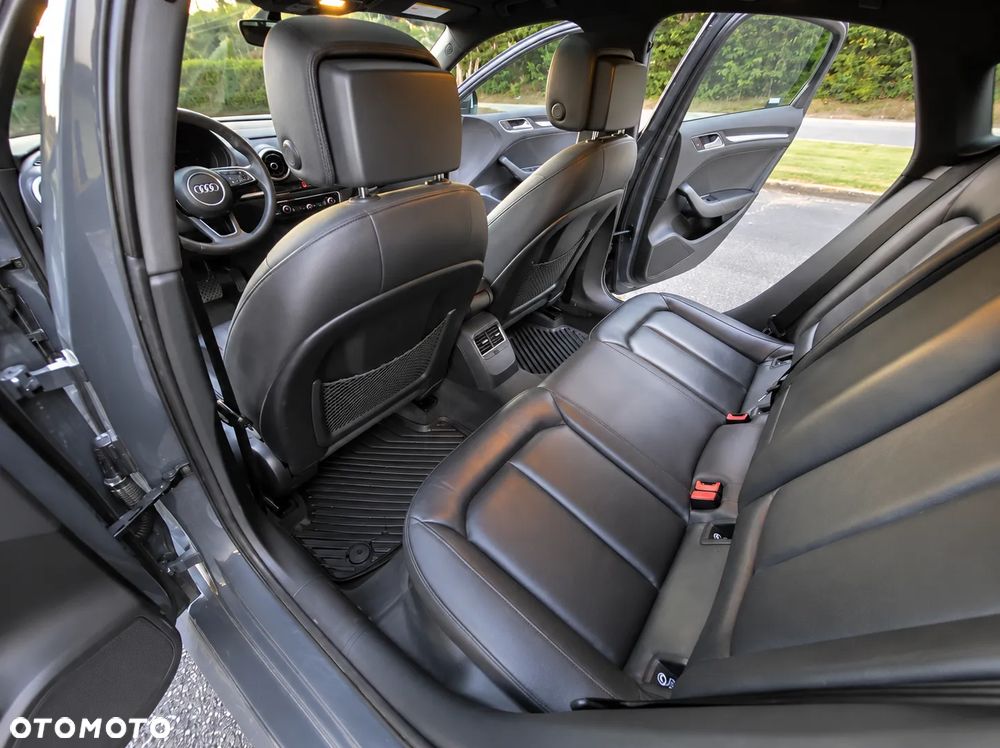 Audi A3 Limousine 2.0 TFSI quattro S tronic design - 26