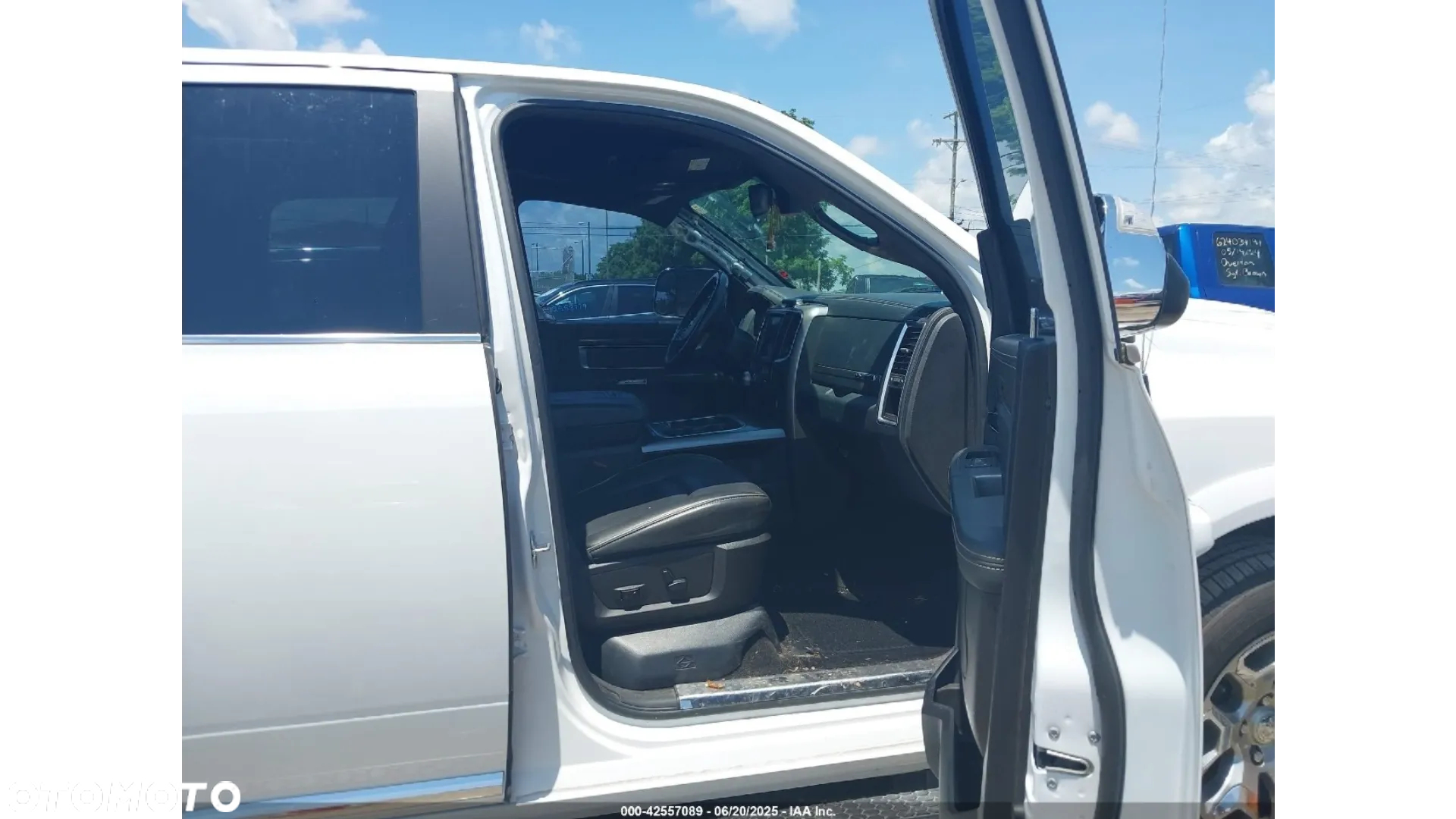 Dodge RAM 1500 5.7 4x4 - 8