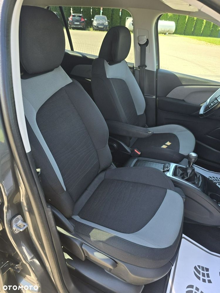 Citroën C4 Grand Picasso - 24