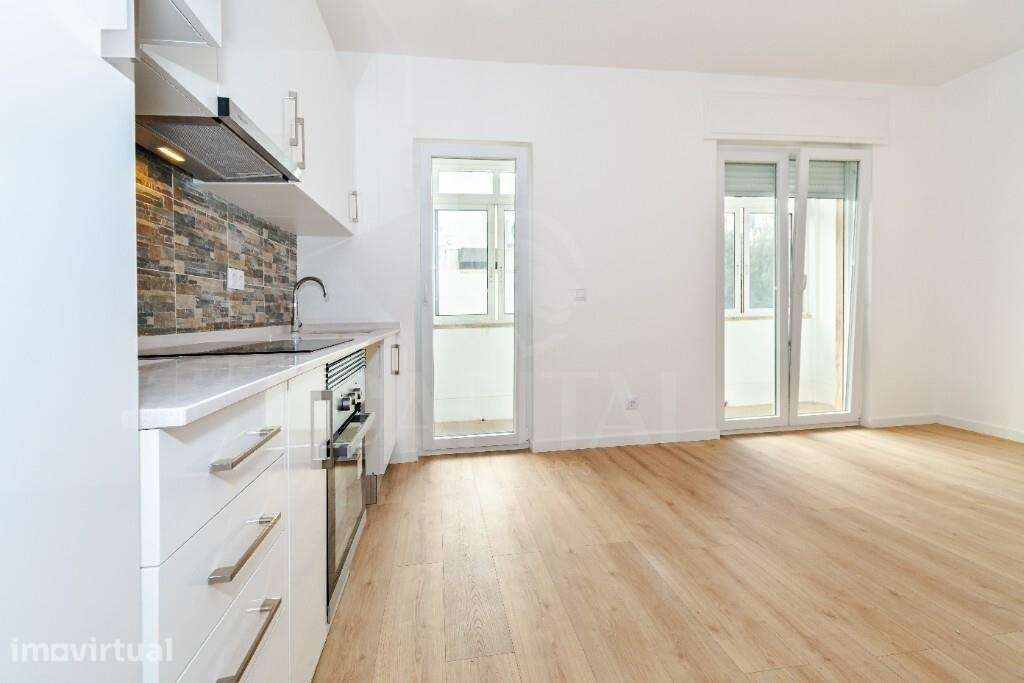 T1 Renovado para Arrendamento -1º andar| Avenidas Novas, Lisboa - Grande imagem: 2/22