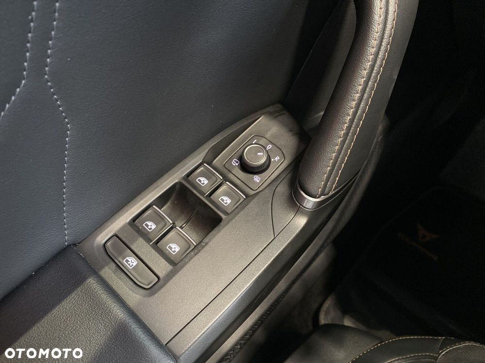 Cupra Formentor 1.5 TSI DSG - 32