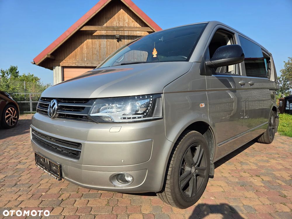 Volkswagen Multivan - 7