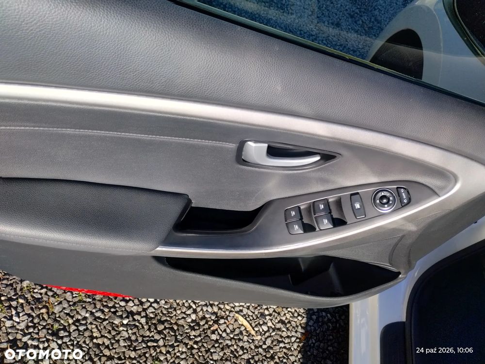 Hyundai i30 - 18