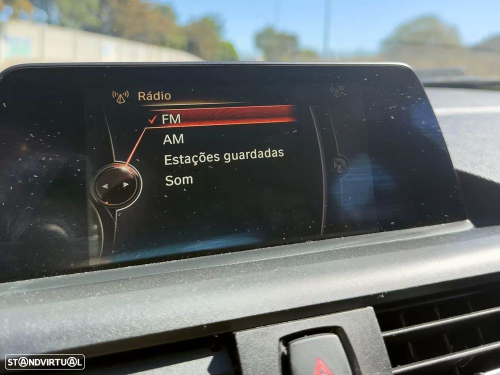 BMW 116 d EDynamics Line Urban - 17