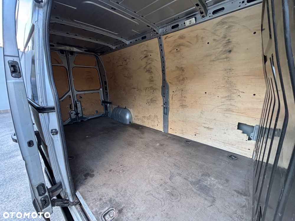 Renault Master - 25