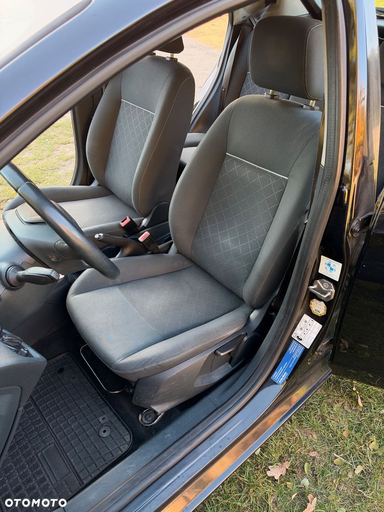 Ford Fiesta - 18