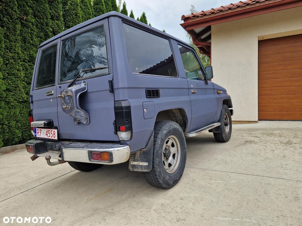 Toyota Land Cruiser LJ70 Turbo - 8