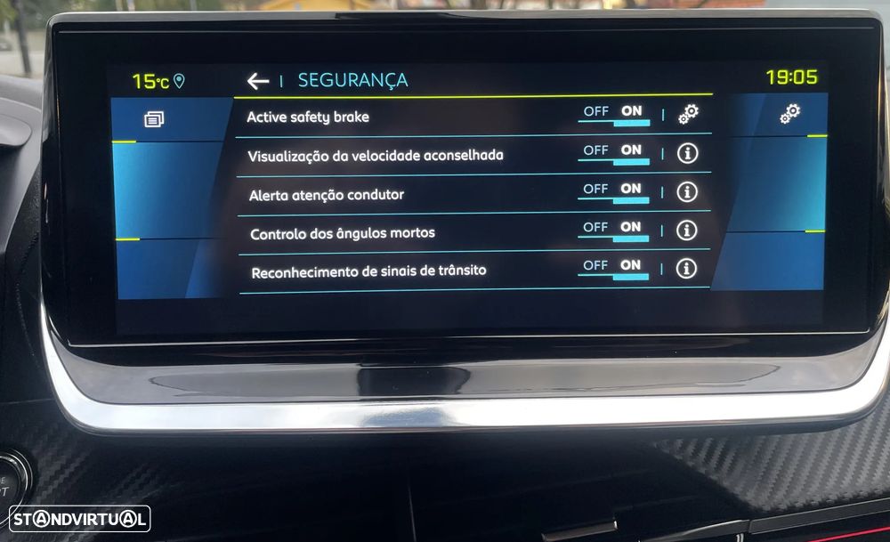 Peugeot e-2008 GT Pack - 49