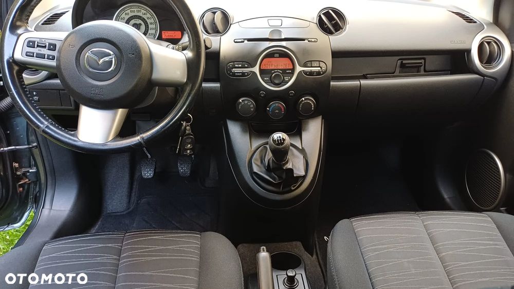 Mazda 2 1.3 Exclusive - 16