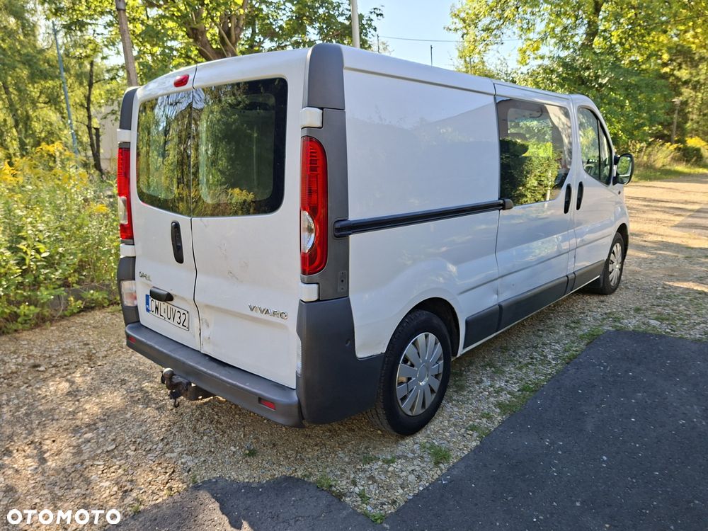 Opel Vivaro - 2