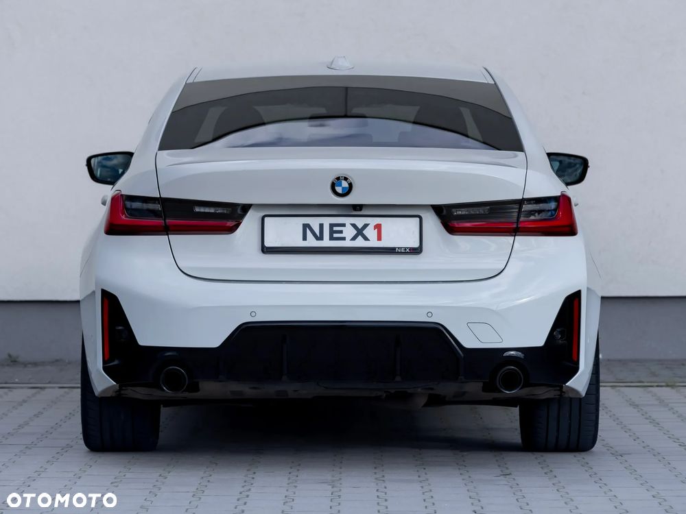 BMW Seria 3 318d M Sport - 10