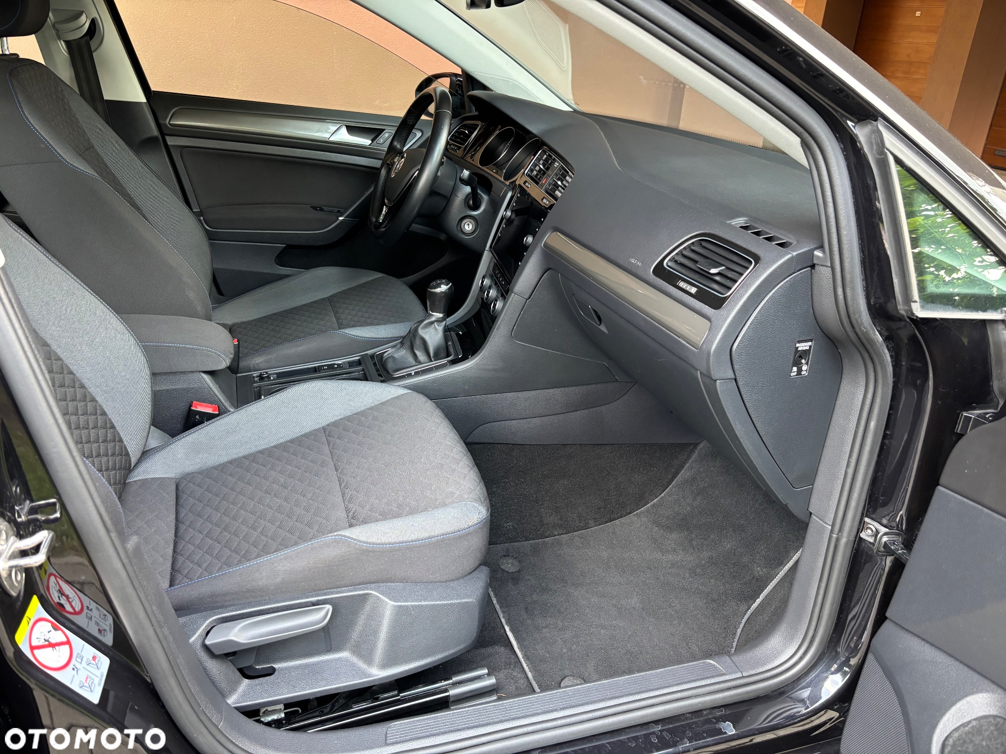 Volkswagen Golf 1.0 TSI OPF Comfortline - 14
