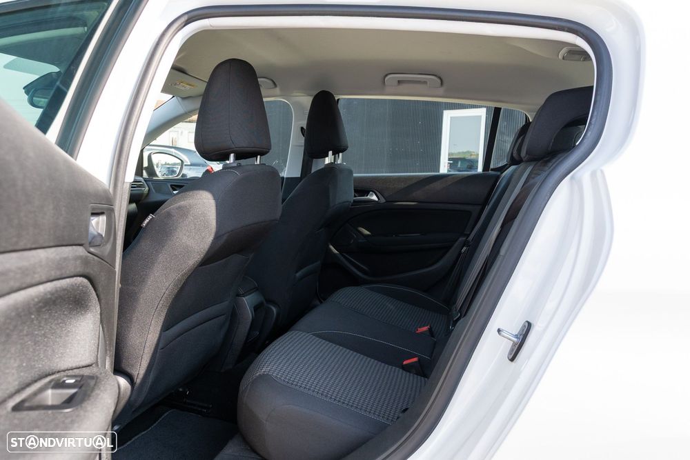 Peugeot 308 1.5 BlueHDi Business Line - 12
