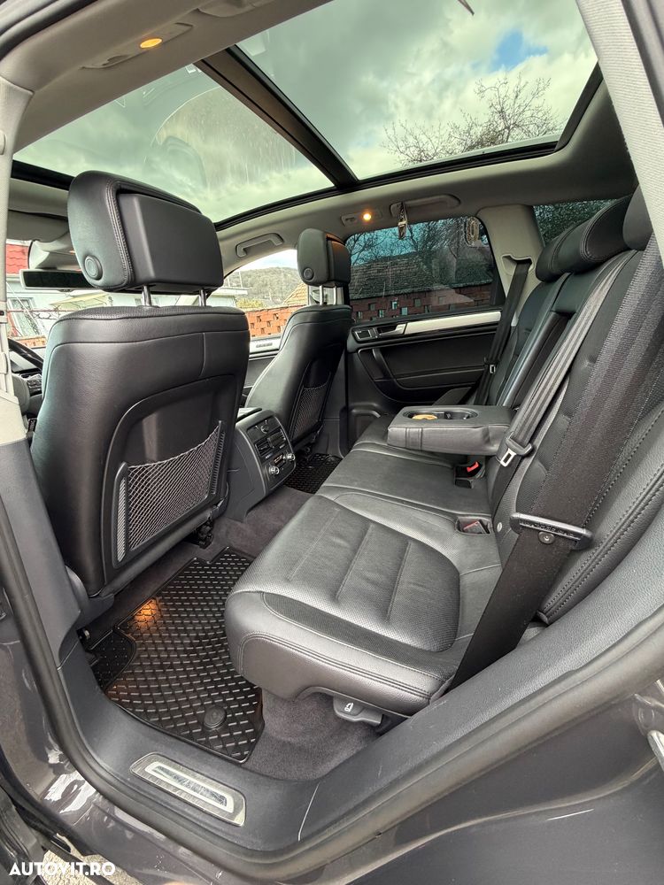 Volkswagen Touareg 3.0 V6 TDI Blue Motion DPF Automatik - 12