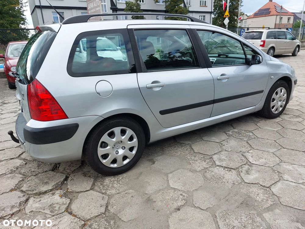 Peugeot 307 - 8