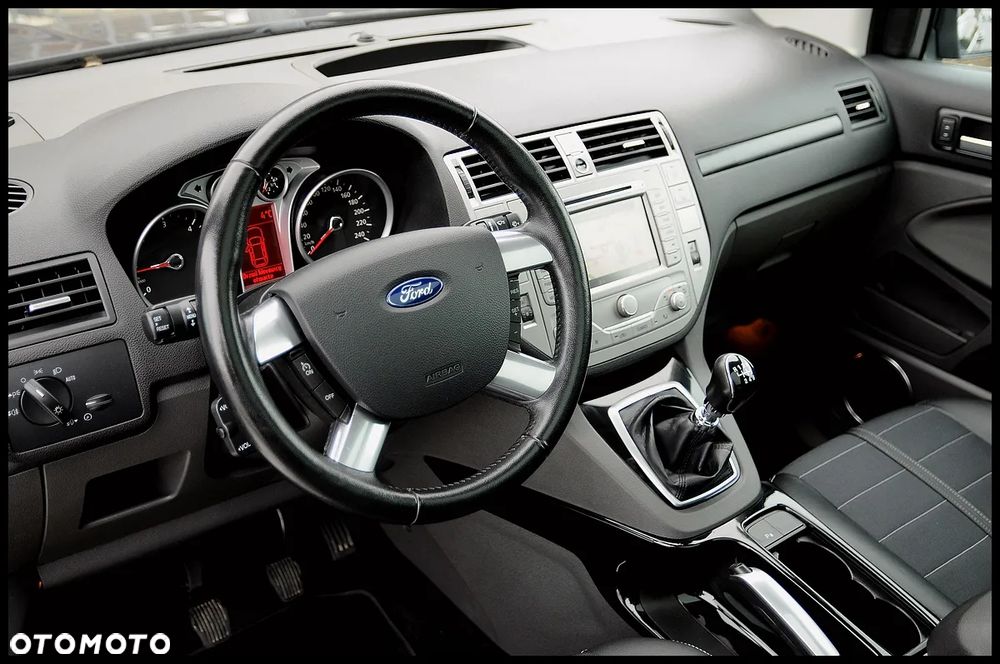 Ford Kuga 2.0 TDCi Titanium - 5