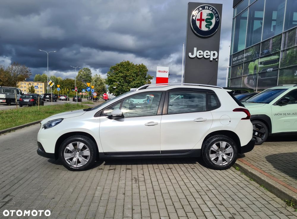 Peugeot 2008 1.2 Pure Tech Style S&S EAT6 - 5