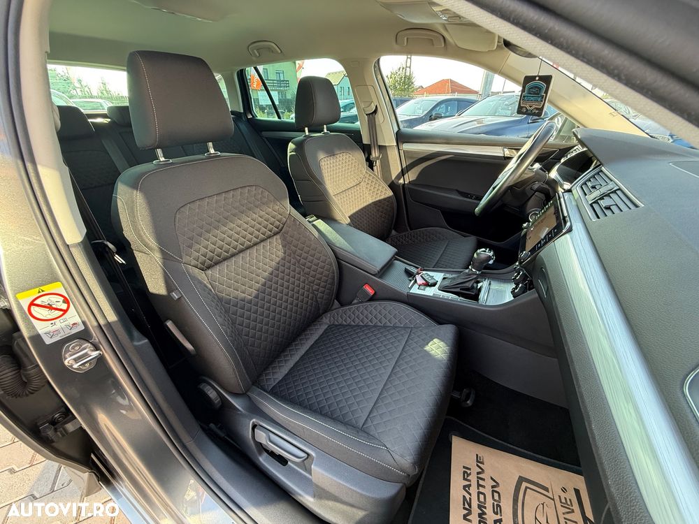 Skoda Superb 2.0 TDI DSG Active - 20