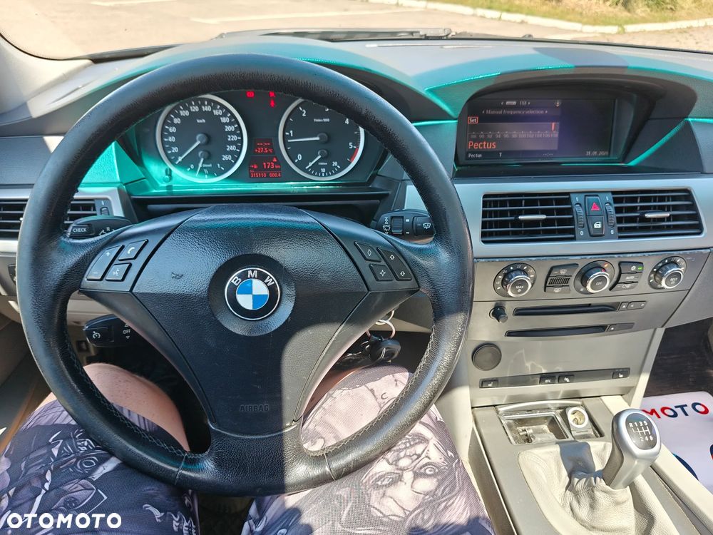 BMW Seria 5 520d Edition Fleet Exclusive - 22