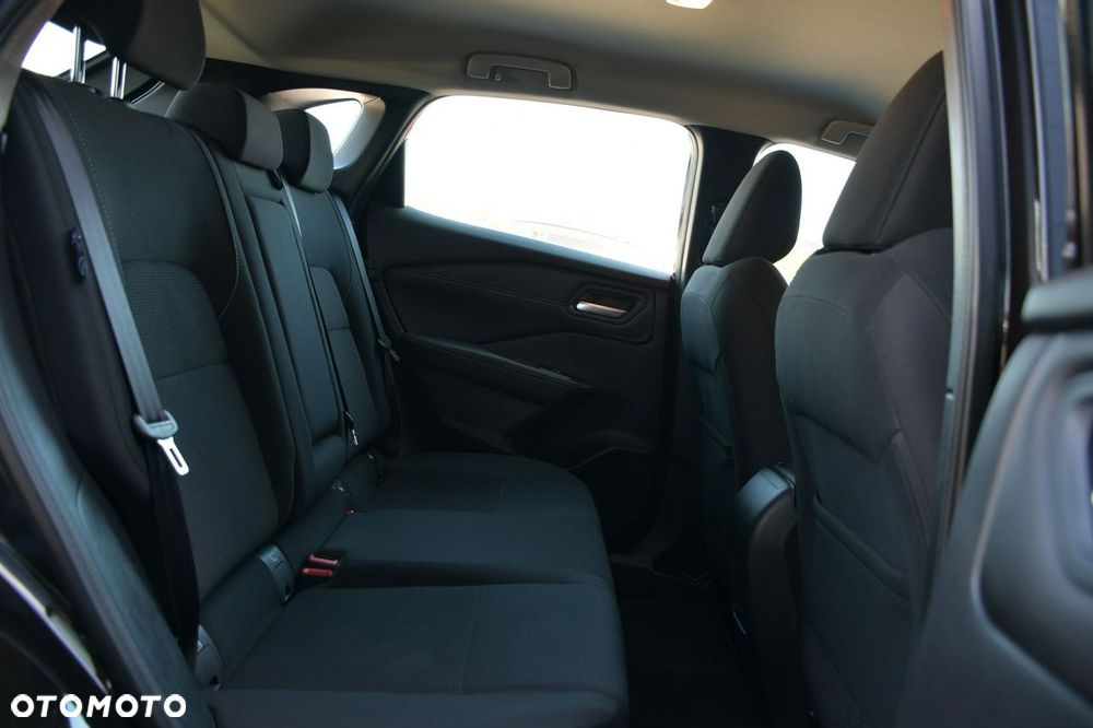 Nissan Qashqai 1.3 DIG-T mHEV N-Connecta Xtronic - 25