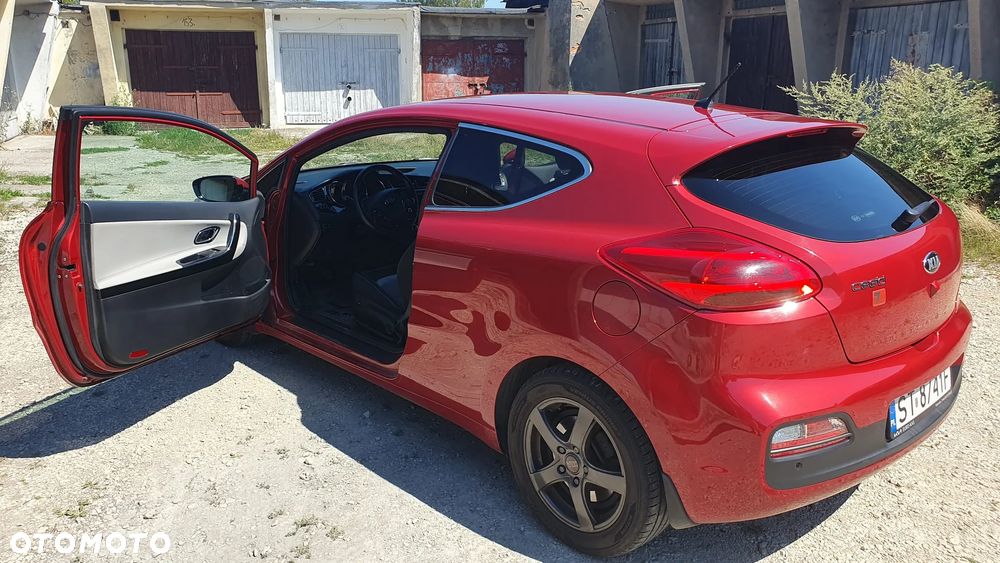 Kia ProCeed 1.6 GDI L - 13