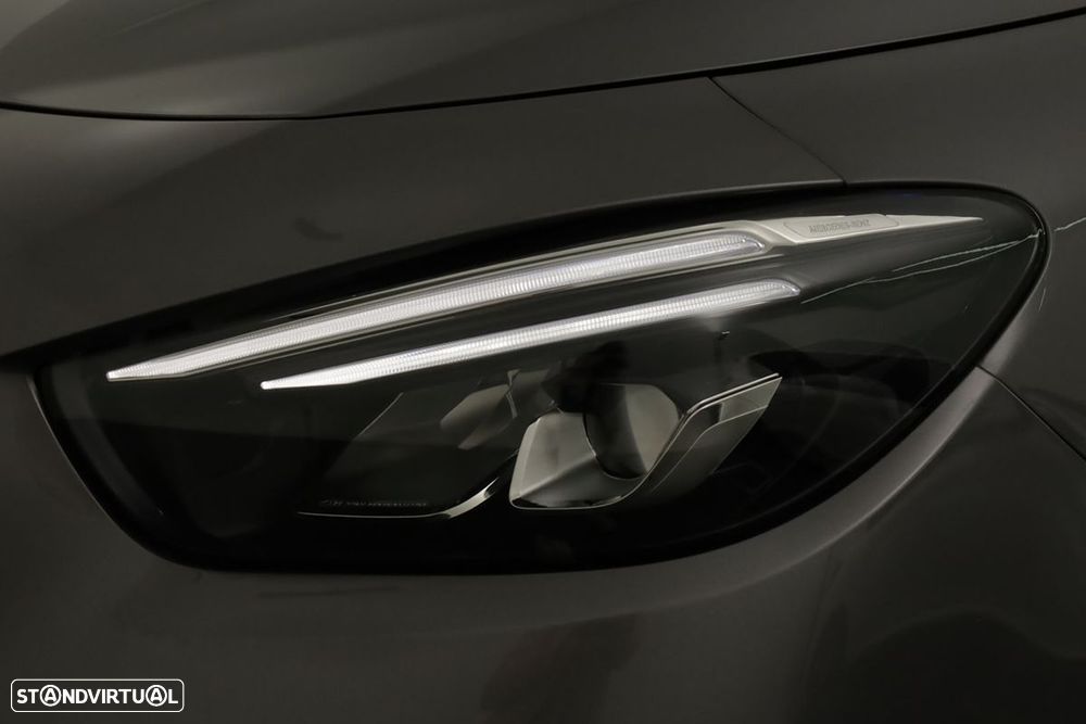 Mercedes-Benz t-180 Classe d - 6