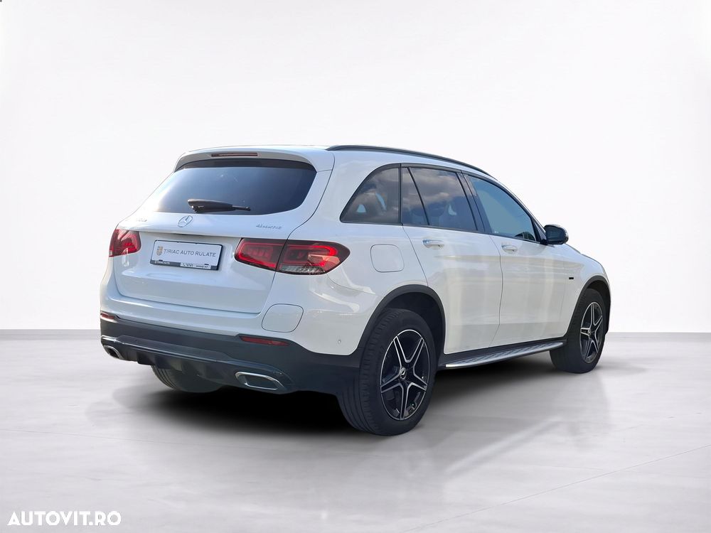Mercedes-Benz GLC - 6
