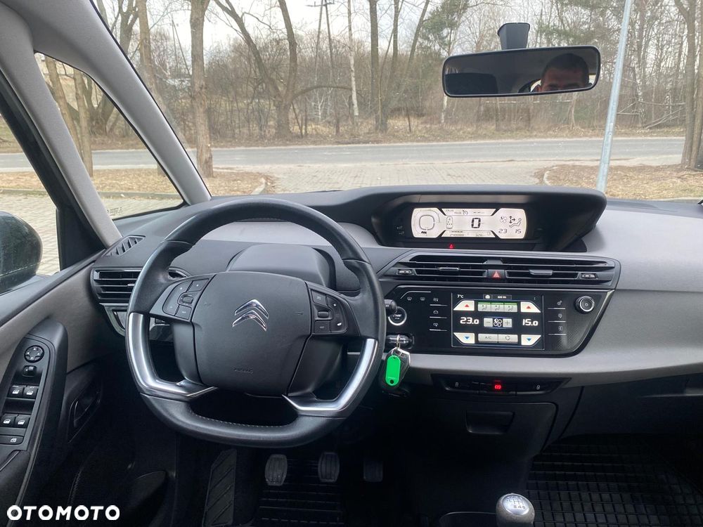 Citroën C4 1.6 HDi FAP Confort - 10