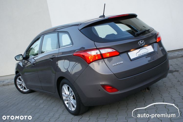 Hyundai i30 1.6 Trend - 38