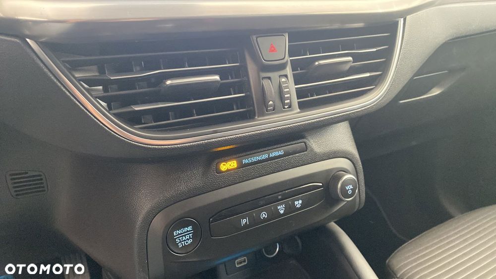 Ford Focus 1.0 EcoBoost mHEV Titanium X - 20