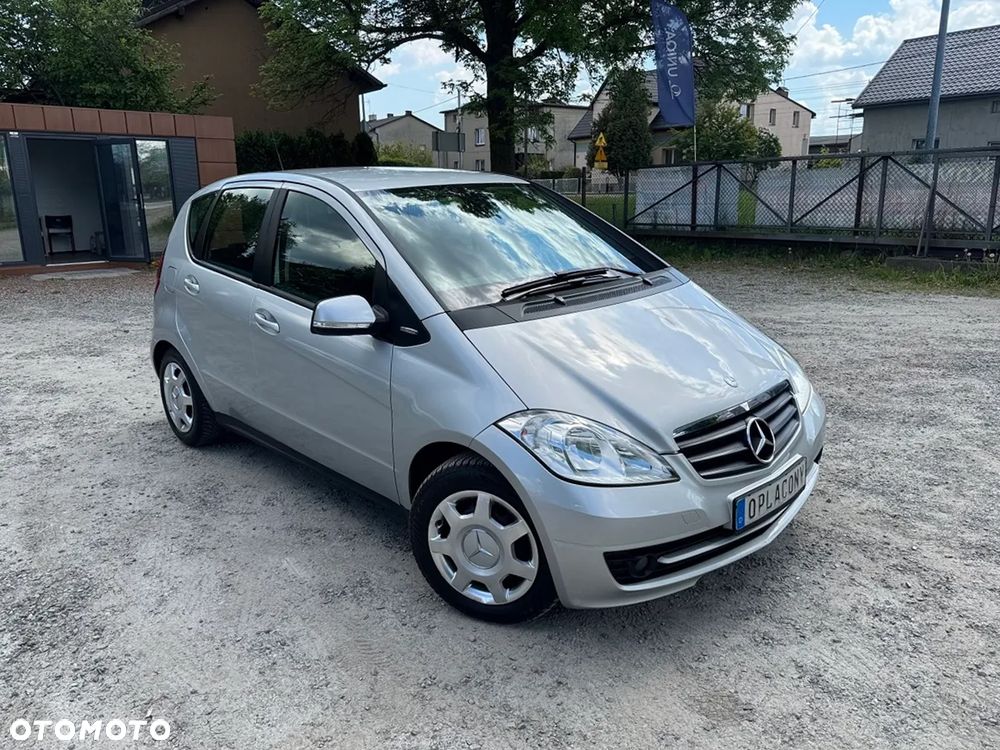 Mercedes-Benz Klasa A 160 BlueEFFICIENCY Elegance - 14