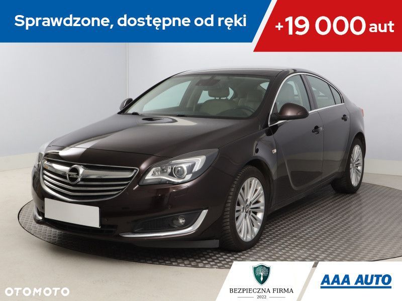 Opel Insignia - 1