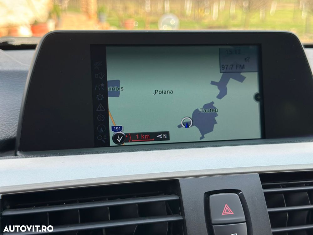BMW Seria 3 318d Luxury Line - 21