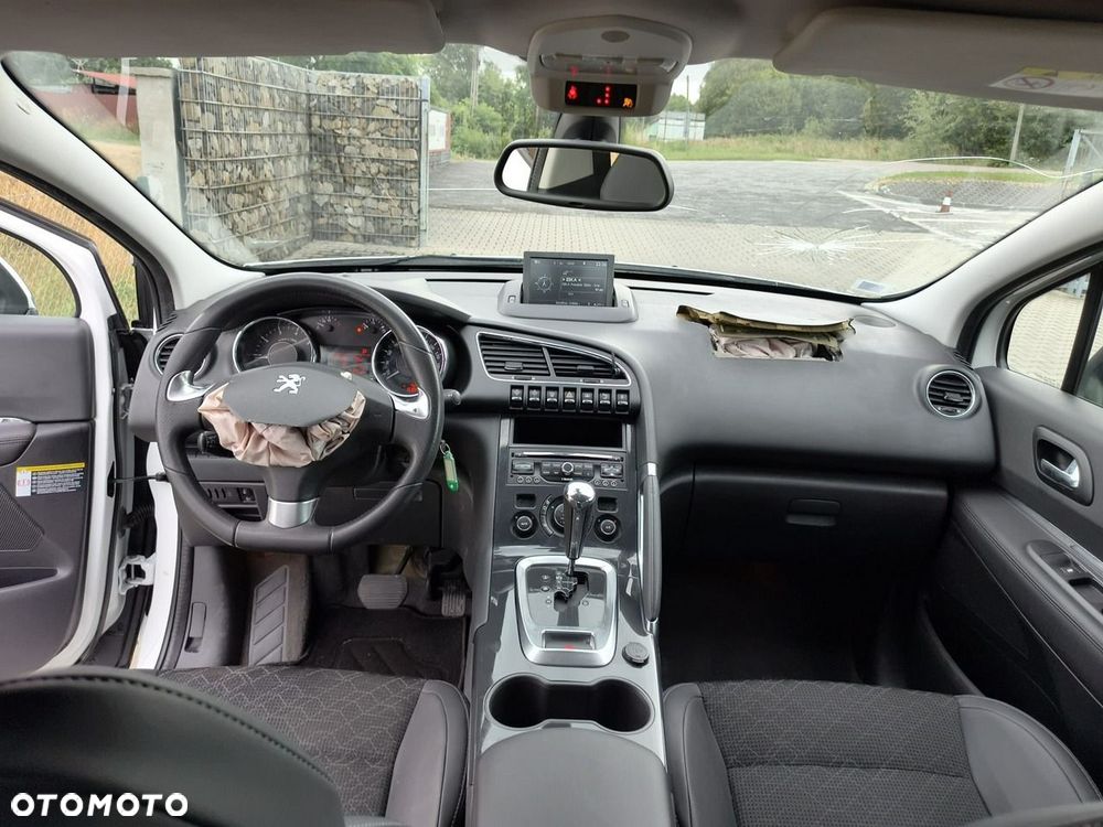 Peugeot 3008 - 11